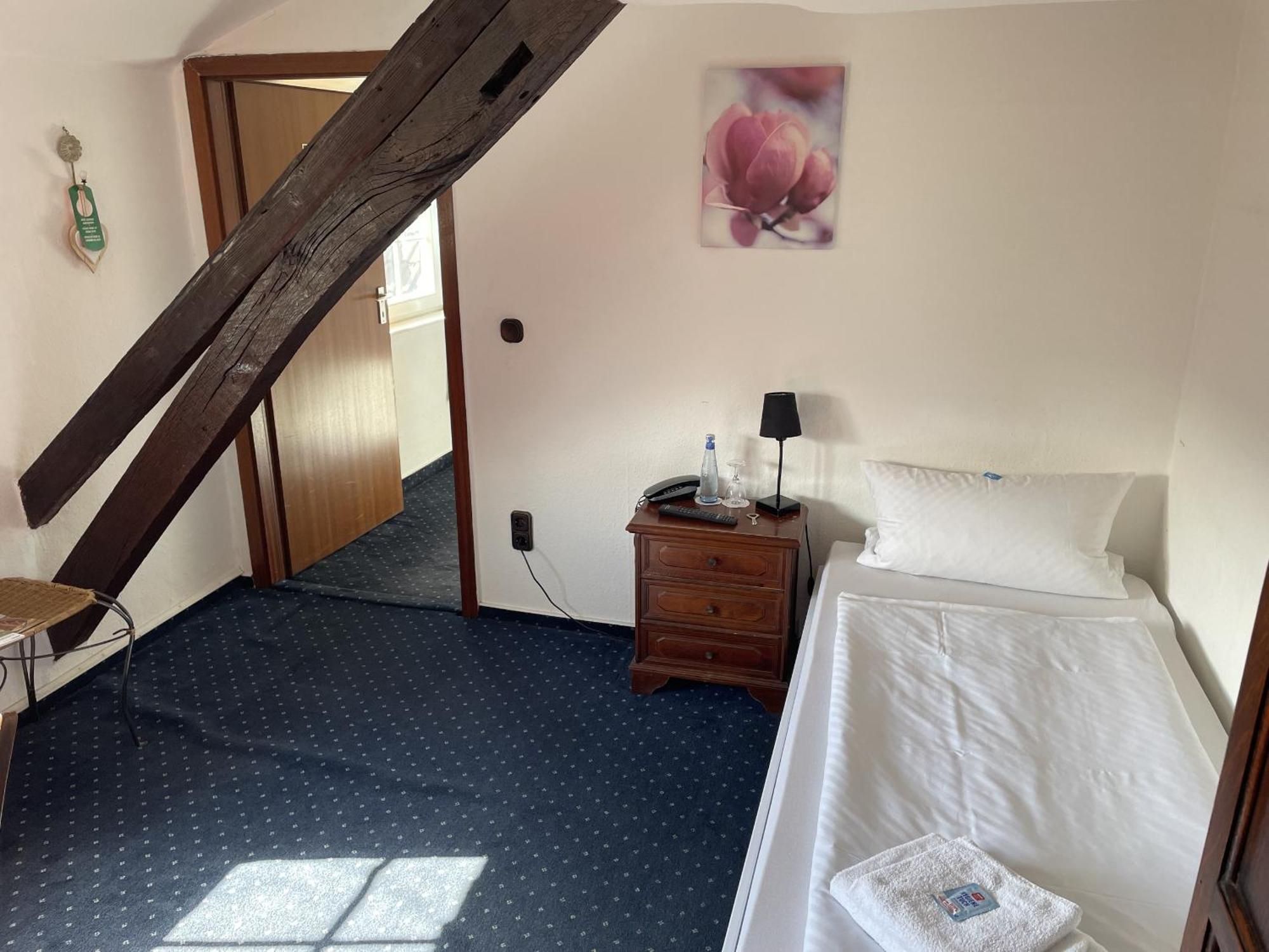 אסן Hotel Jaegerhof Kettwig חדר תמונה